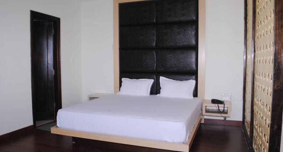 Tehri Himalayan Residency (72 kms from Rishikesh), Tehri 3
